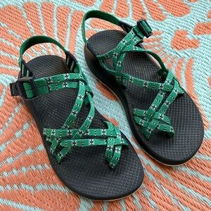 Women’s ZX/2 Chaco, size 7